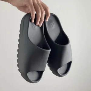 شبشب رجالي Adidas اسود