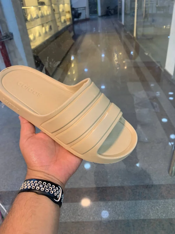 شبشب رجالي Adidas بيج