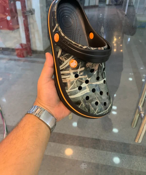 ⁦كروكس رجالي جيشي اسود⁩ - الصورة ⁦3⁩
